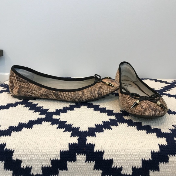 Circus by Sam Edelman snakeskin flats size 6 1/2 - Picture 3 of 4